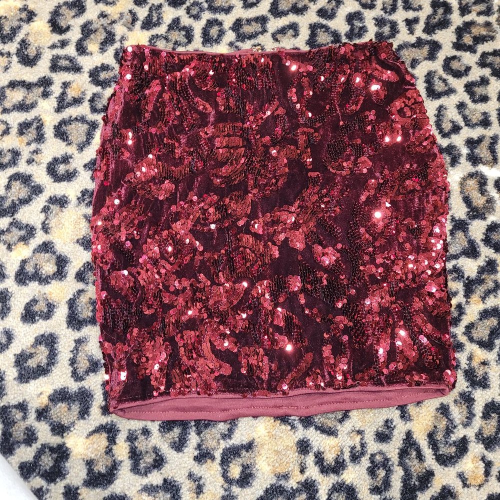 Burgundy Sequin mininskirt